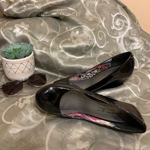 Women’s Madden Girl dress shoes